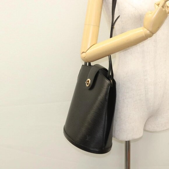 LOUIS VUITTON Epi Cluny Shoulder Bag Black - Picture 13 of 15